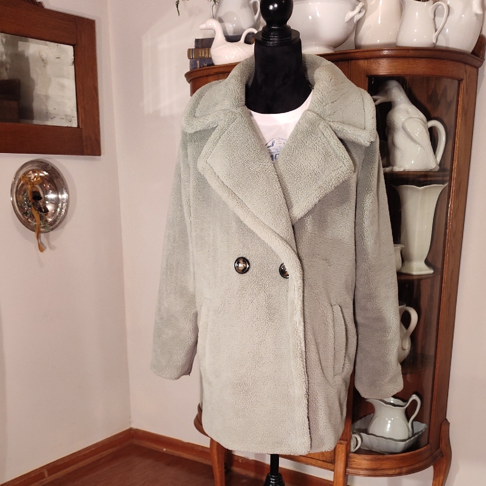 Women's Pistachio Green Double-Breasted Coat Super Soft Excellent Condition XL